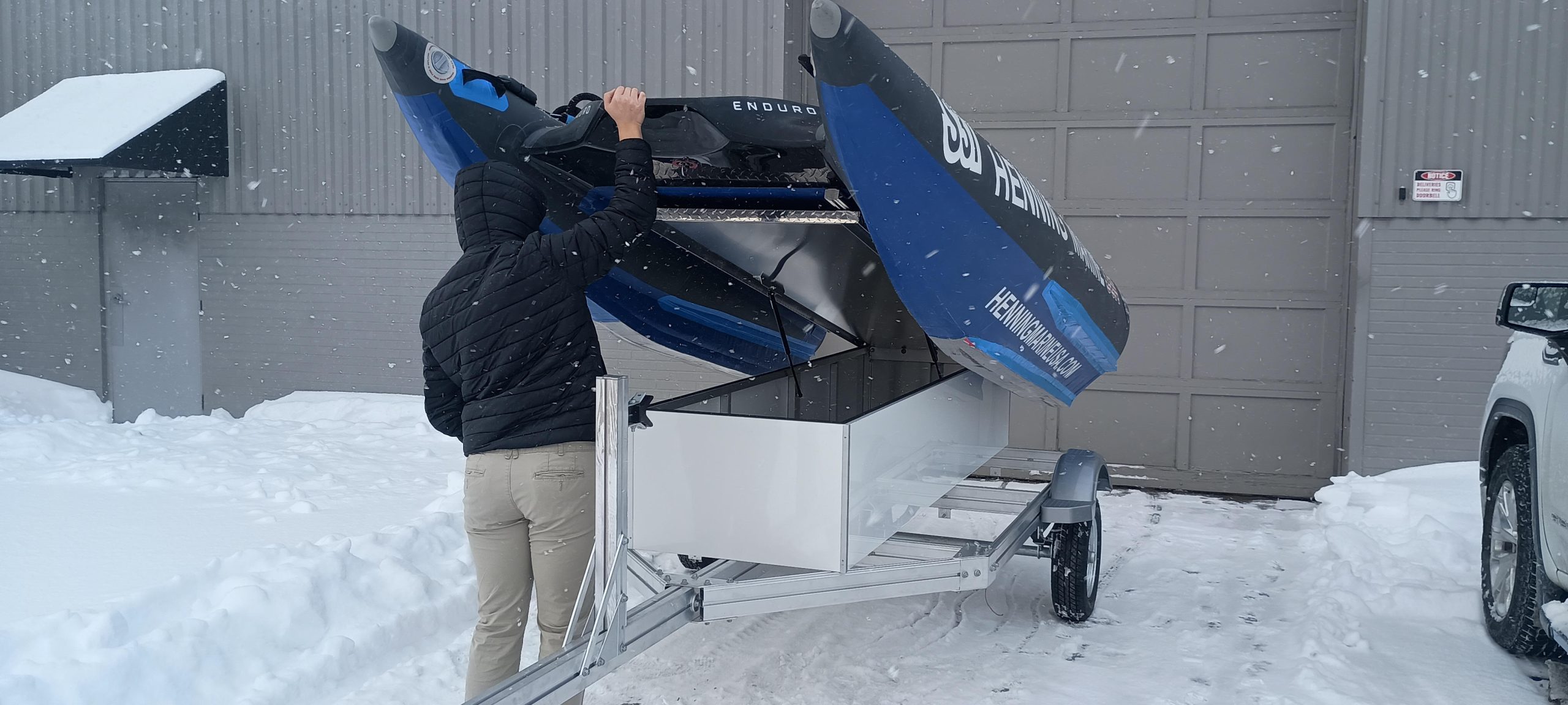 HMR custom-built aluminium race trailer